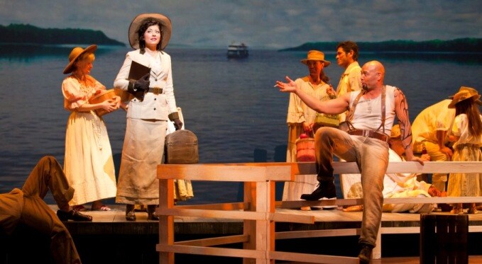 Performance of Florencia en el Amazonas