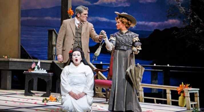 Madama_Butterfly_-_Antonia_714x392