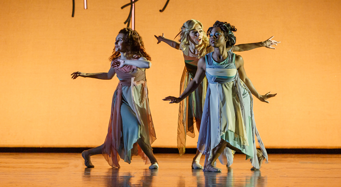 Dancers Tori Casagranda, Julia Wasilewski, and Savionne Chambers (photo credit: David Bachman)