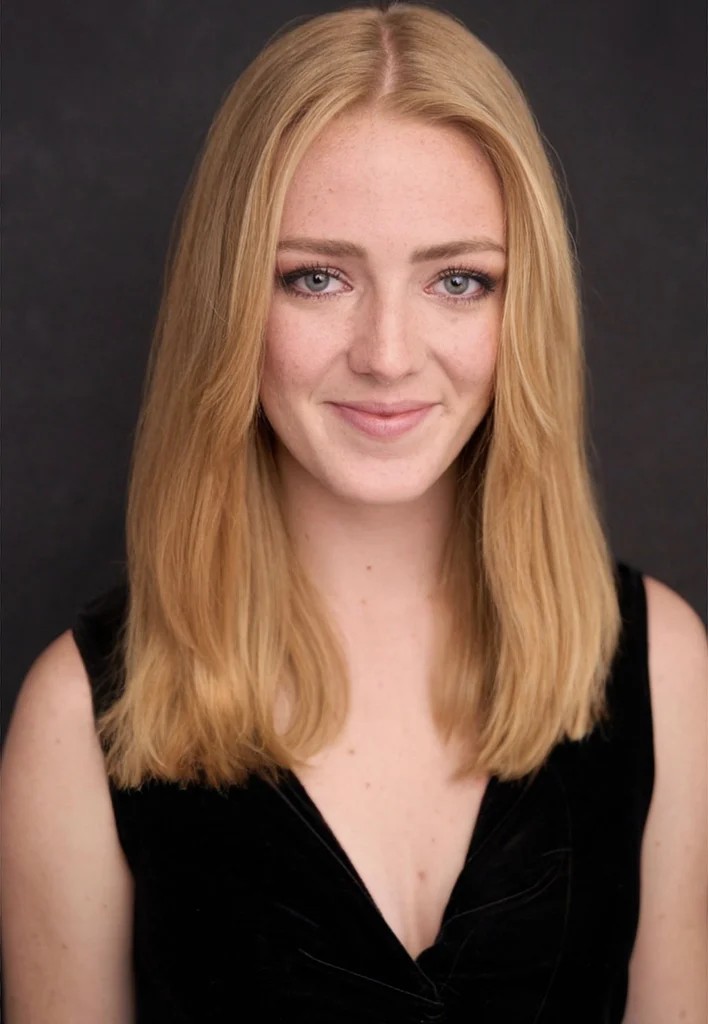 Shannon Crowley Headshot