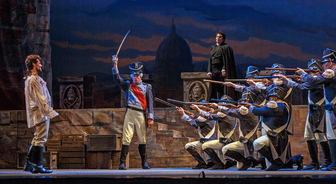 Tosca production photo