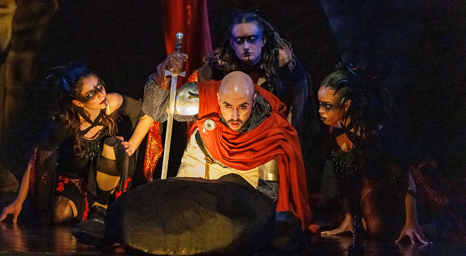 Armida production photo
