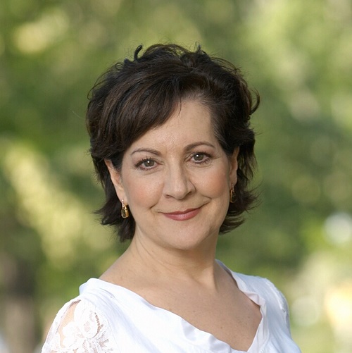 Helene Schneiderman, portrait; Marcellina in Pittsburgh Opera's The Marriage of Figaro, 2022