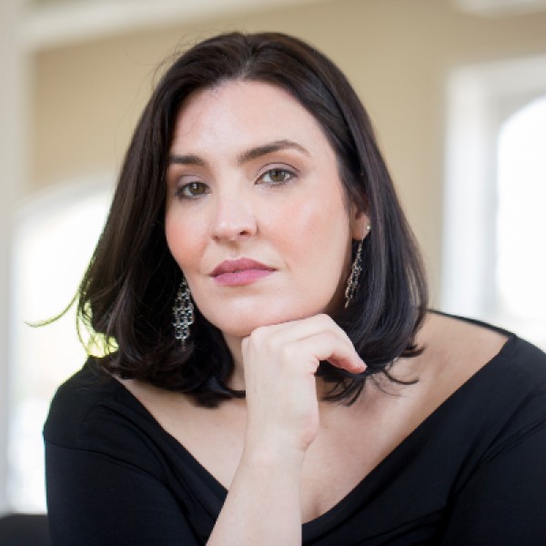 Leah Heater, portrait