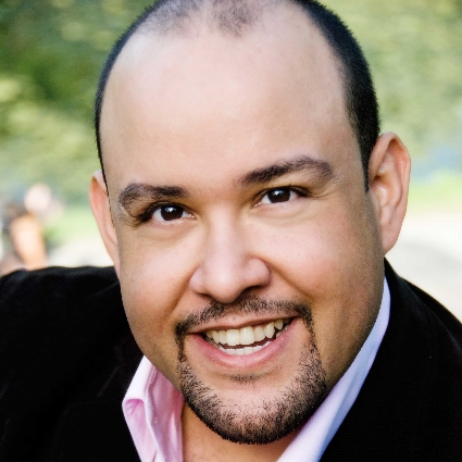 Ricardo Lugo, portrait; Dr. Bartolo in Pittsburgh Opera's The Marriage of Figaro, 2022