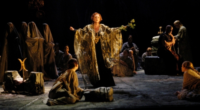 Norma production photo